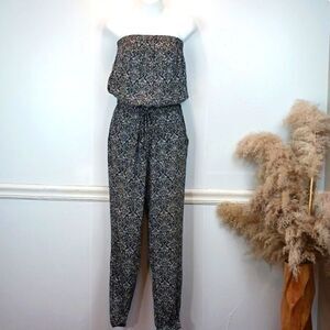 Aeropostale black/white boho floral print strapless drawstring waist jumpsuit